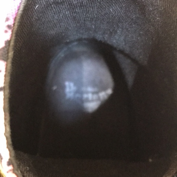 DR. MARTENS Size 7 rainbow splatter boots - Picture 7 of 9